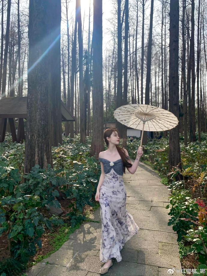 暧昧·写真向条漫 第10页