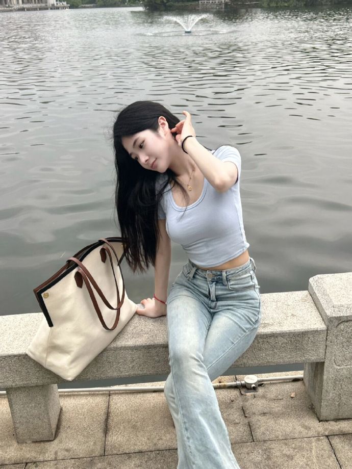 暧昧·写真向条漫 第8页